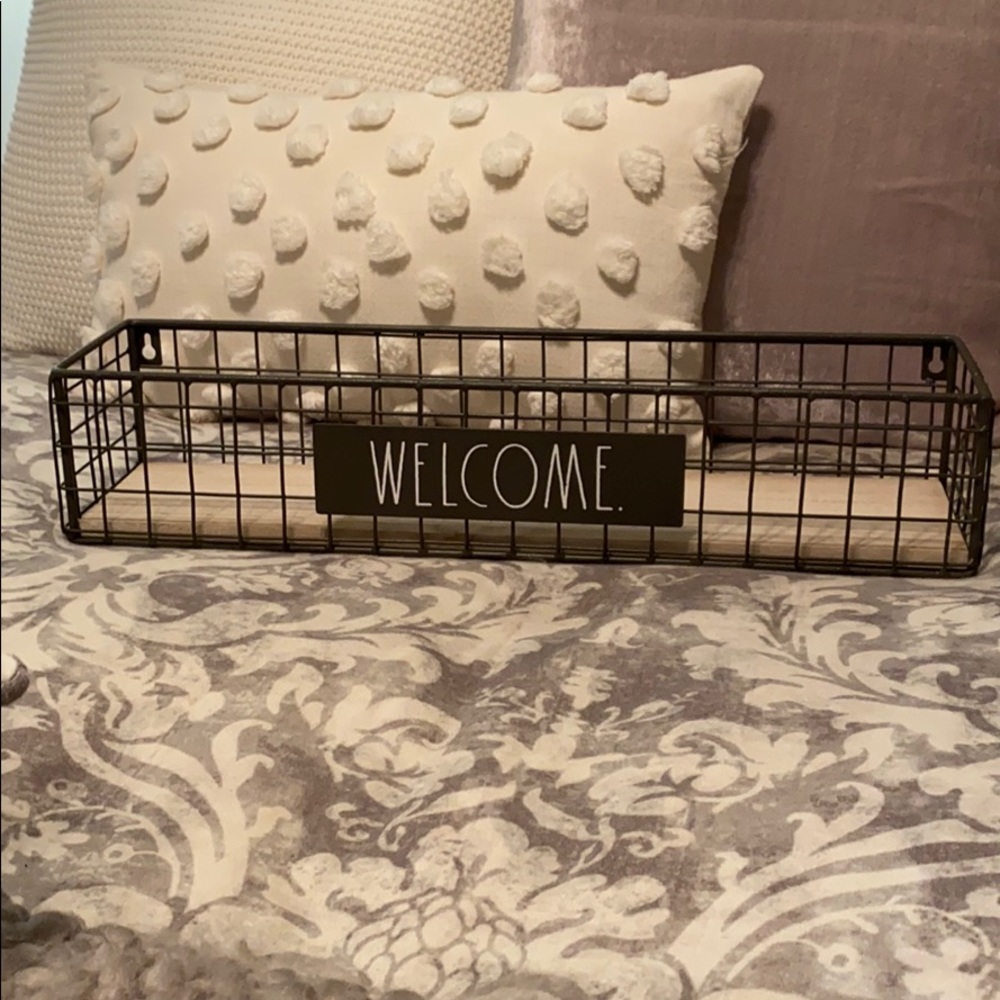 Rae Dunn 20”x5”x4” WELCOME Basket